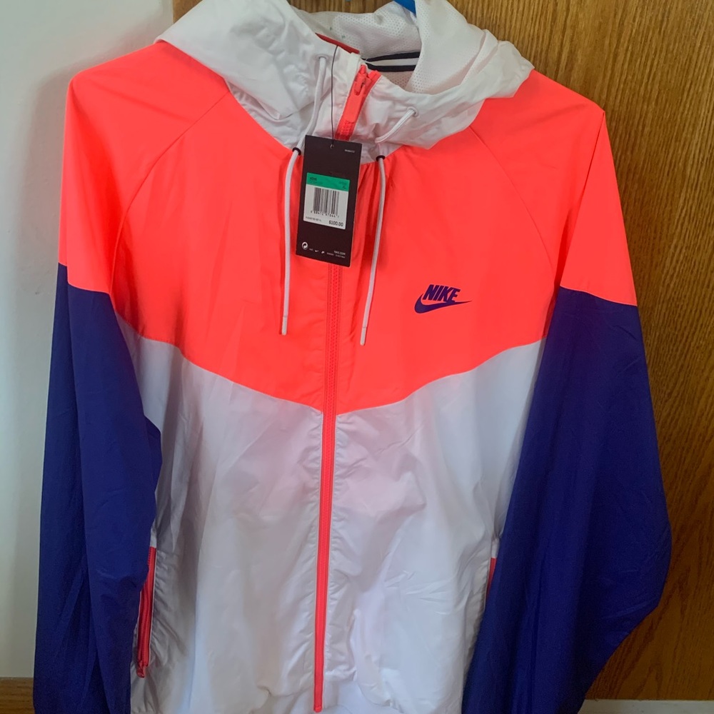 Nike windbreaker